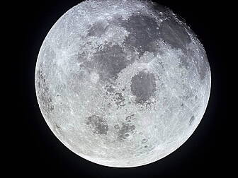 NASA Planning To Send Astronau...